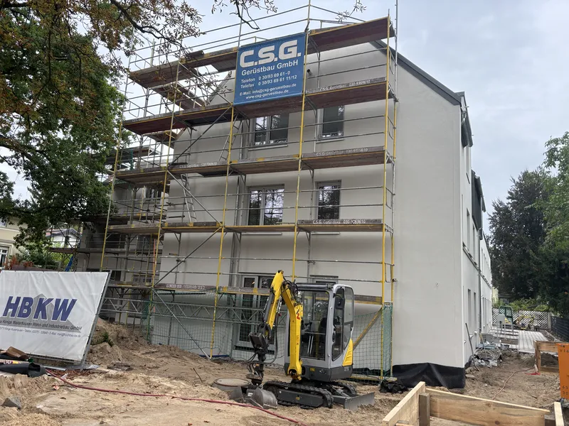 4-Zimmer Neubauwohnung in Lichterfelde Ost – 93 m², Süd/Ost-Balkon, EBK & Stellplatz — photo 1